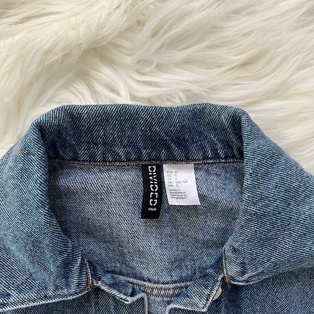H&M Classic Blue Jean Jacket - Picture 2 of 6
